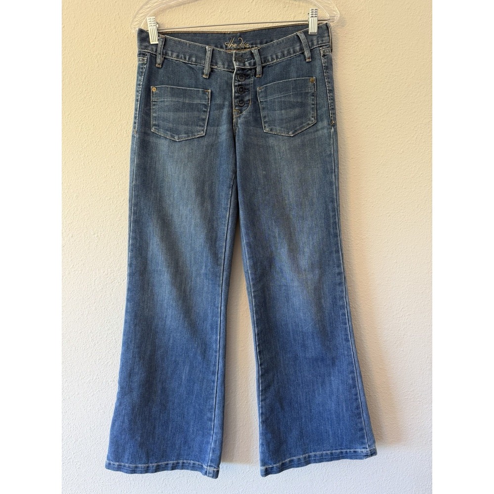 The Diva Women's‎ Low Rise Button Fly Flared Denim  Non-stretch 4 Lightweight